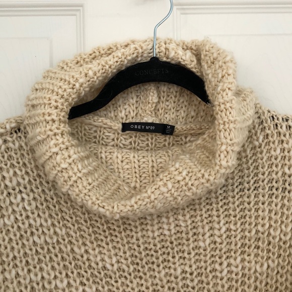 OBEY Chunky Creme wool Sweater - Picture 2 of 4
